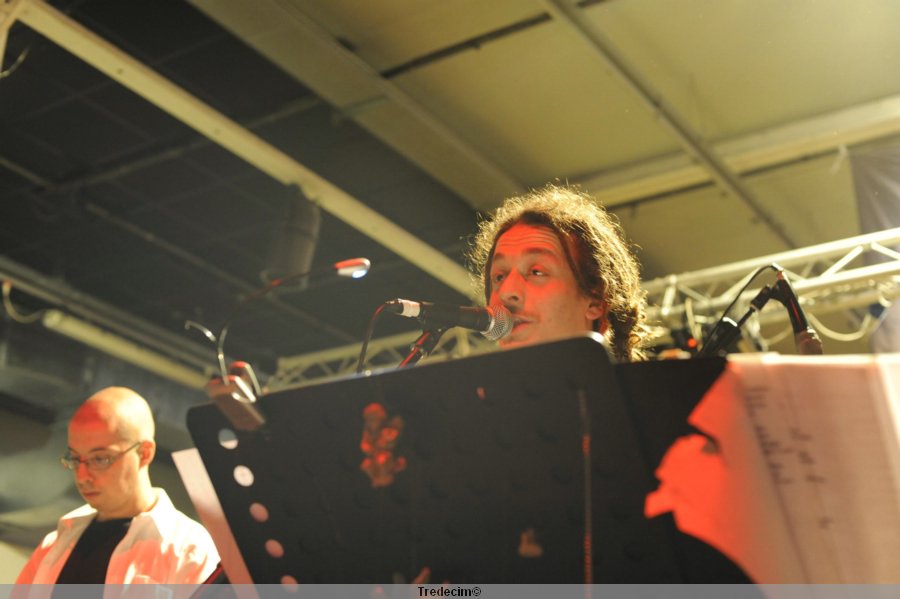 CENINO096.jpg
